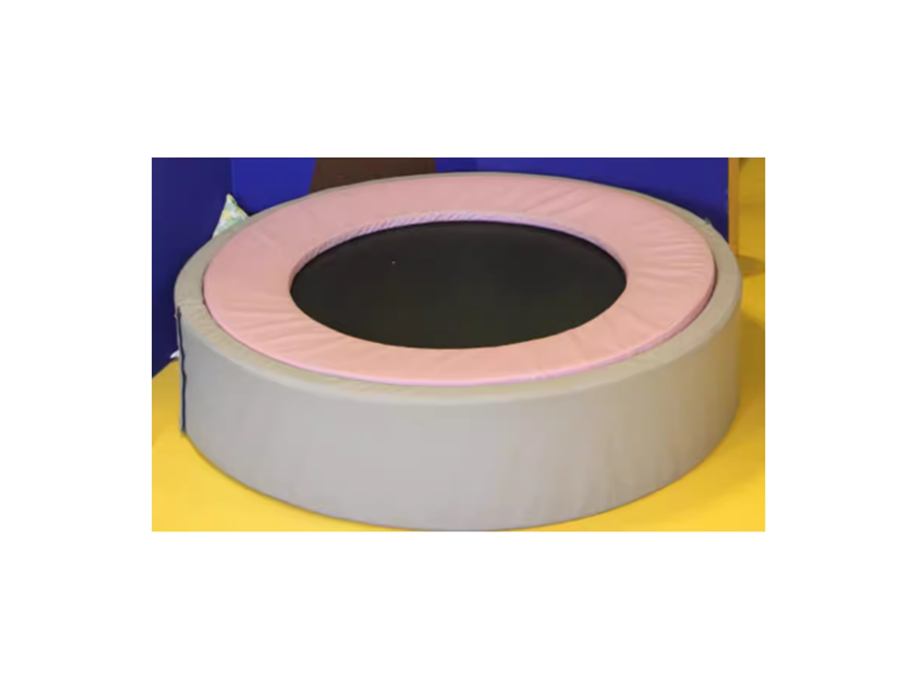 软垫围边弹床(弹弹床）